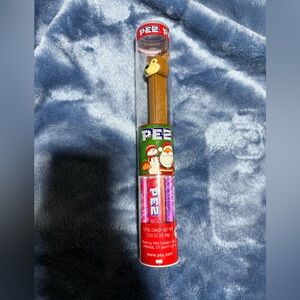 PEZ Christmas Edition Reindeer PEZ Dispenser w/7 Flavor Rolls  BRAND NEW